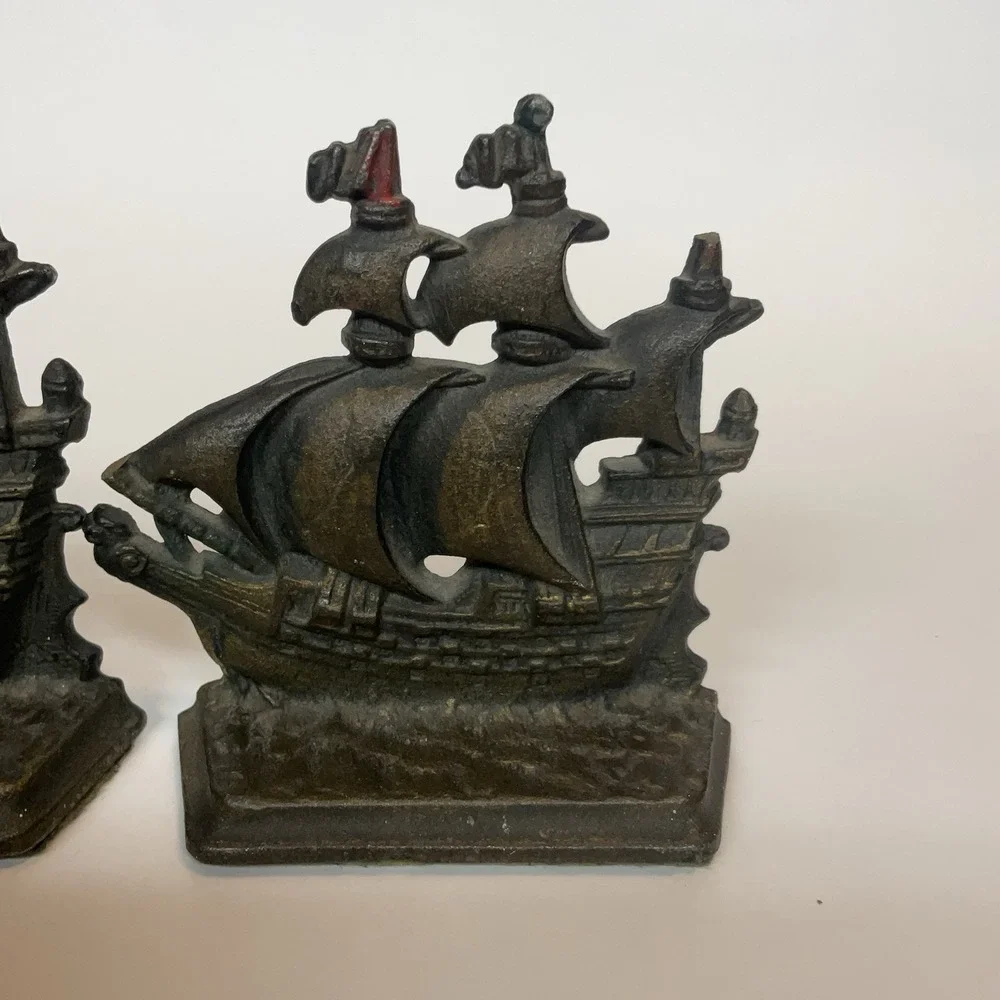 Vintage Pair Cast Iron Metal Pirate Sailing Boat Clipper Ship Bookends‎ Heavy